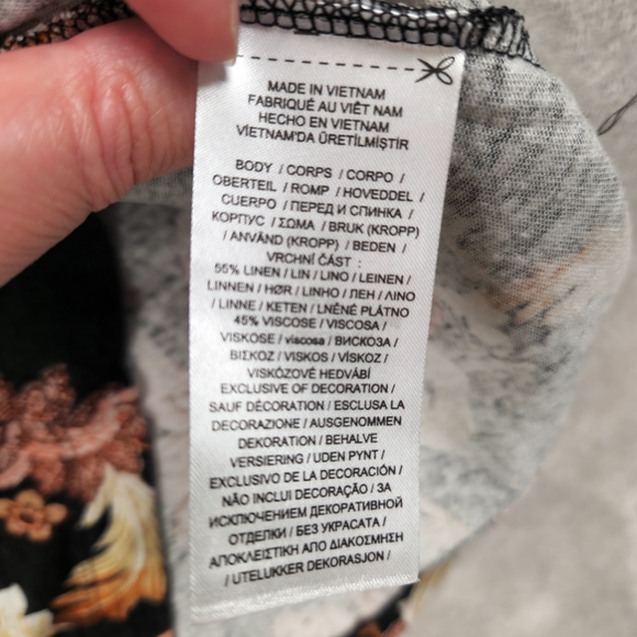 Lauren Ralph Lauren Top Floral Women’s Size XL Linen Blend Black Pink Ruffles - Picture 8 of 10